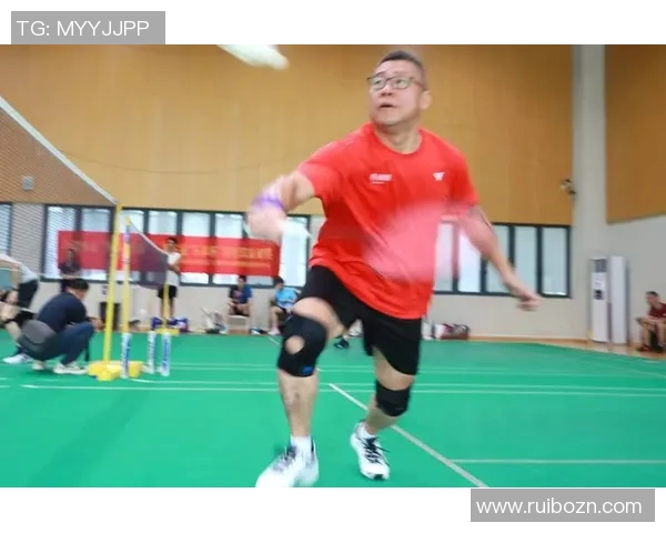 南京羽毛球队配合排名创新高展现团队实力与默契之美 南京羽毛球队配合排名创新高展现团队实力与默契之美