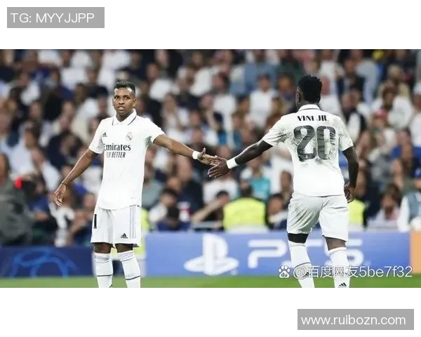 巴黎圣日耳曼的辉煌历程与未来展望：足球巨星汇聚的冠军之路