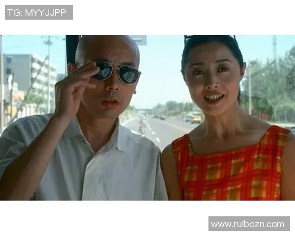 对话刘丽：回顾她在英雄联盟中的辉煌历程与成长故事