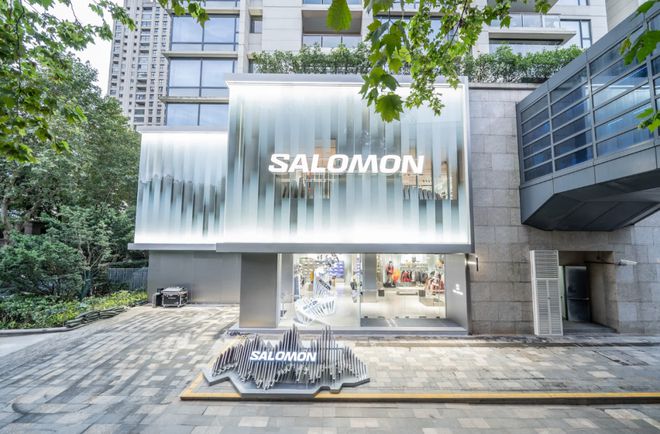 开云官网入口MAIA ACTIVE开首家瑜伽主题店、小红书跨界开咖啡店、宠物用品(图8)