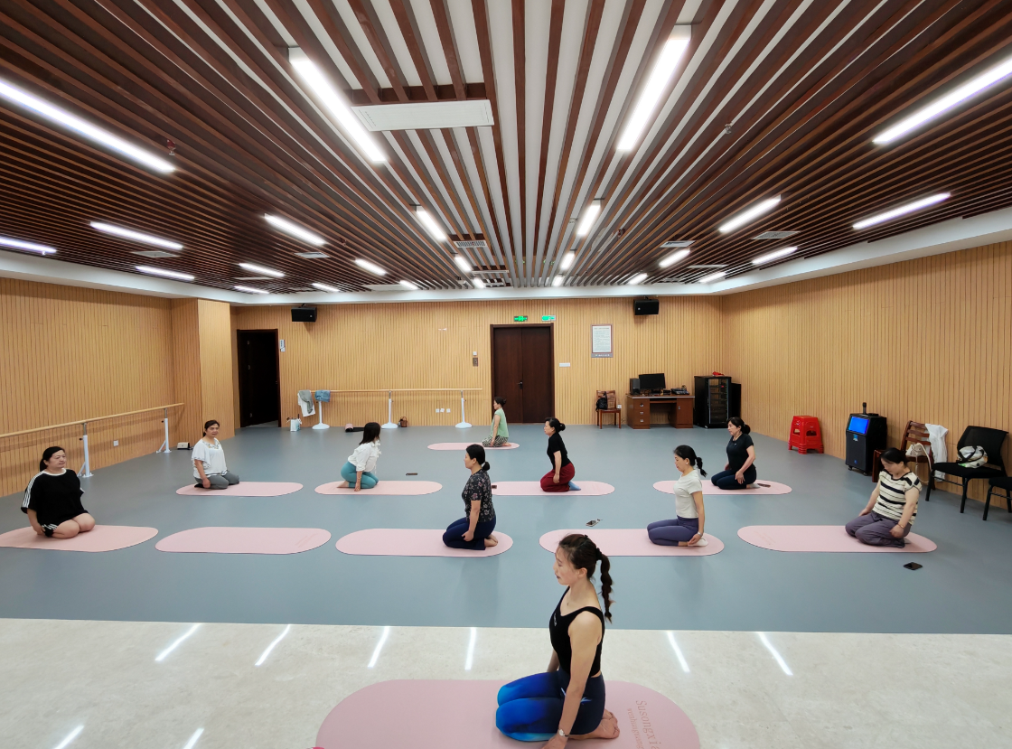 kaiyun中国网页版登录2025年宿松县文明馆全民艺术提高公益性瑜伽培训班正式(图2)
