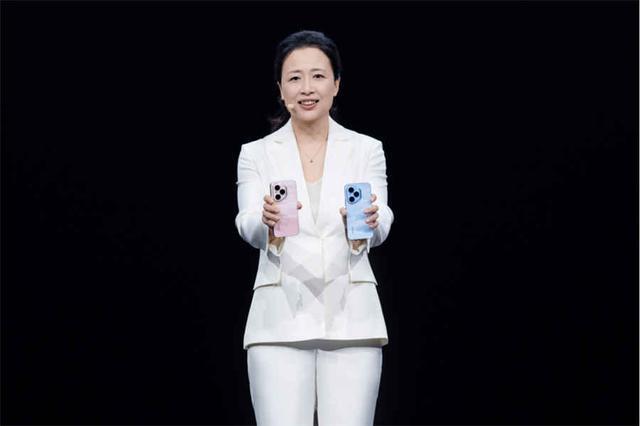 kaiyun中国网页版登录轻旗舰光彩400系列手机正式公布售价212415元起(图2)
